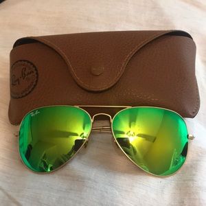 Ray ban aviators